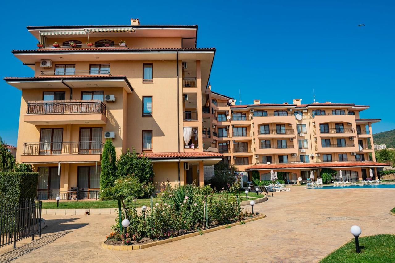 Menada Sky Dreams Apartments Szveti Vlasz Kültér fotó