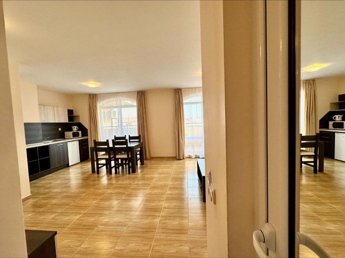 Menada Sky Dreams Apartments Szveti Vlasz Kültér fotó